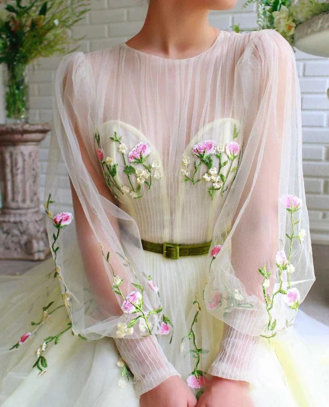 A-line Bateau Illusion Long Sleeves Tulle Prom Dress With Embroidery PSK148