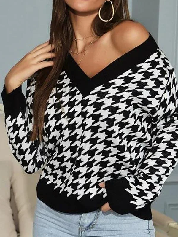 Pullover Houndstooth V Neck Sweater for Women