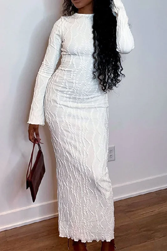 Solid Color Embossed Versatile Knitted Midi Dress