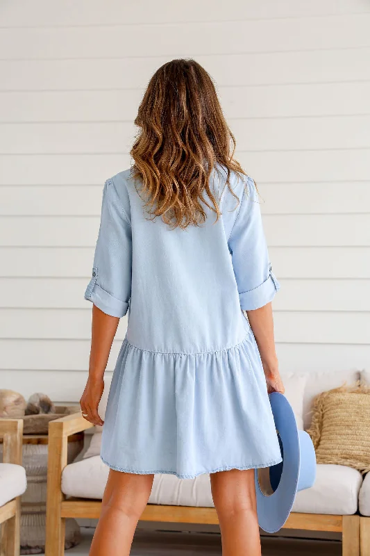 Lacey Dress Light Blue