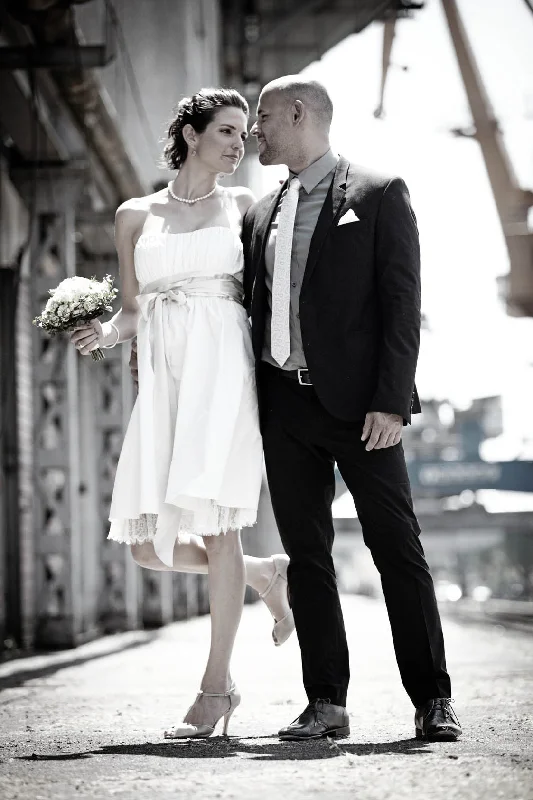 SH6169 Short Alternative Wedding Dress